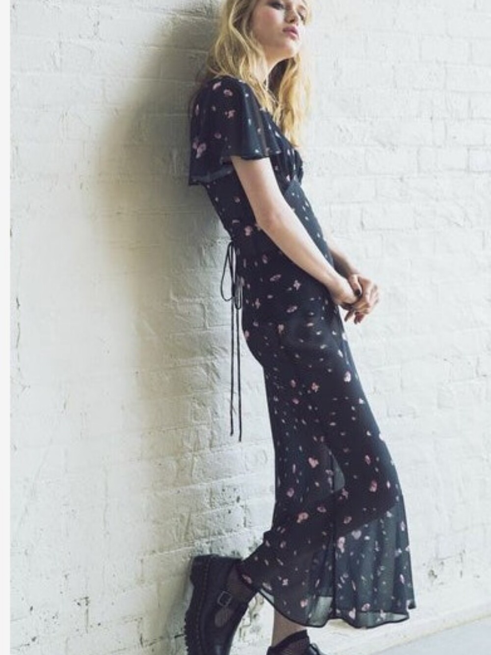 Betsey Johnson Flutter Sleeve Floral Dress, 90s Style XS